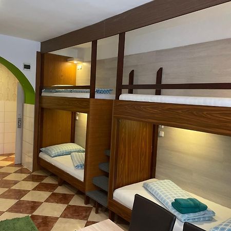 Auberge de jeunesse Viktoria à Vienne Extérieur photo