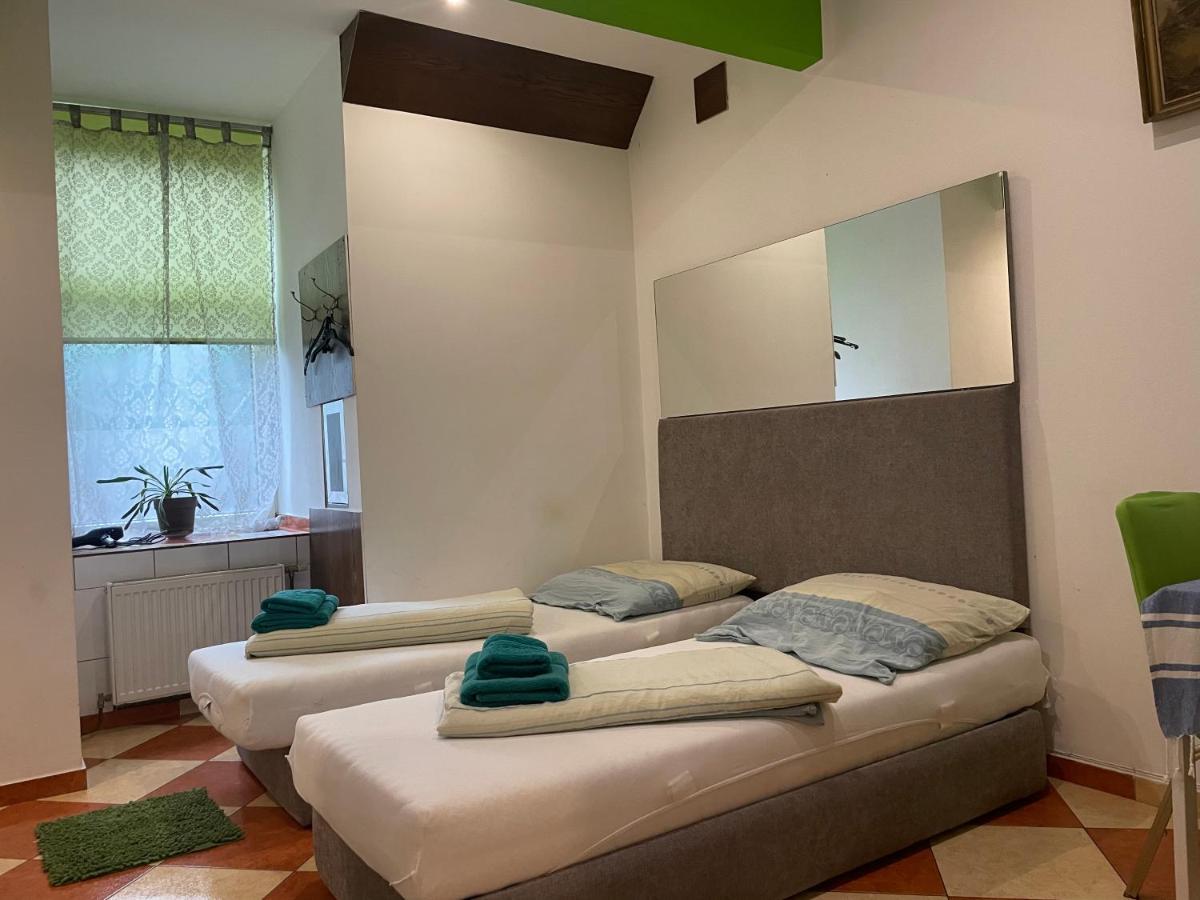 Auberge de jeunesse Viktoria à Vienne Extérieur photo
